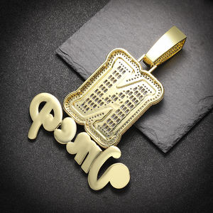 Collar de cadena de eslabones de moissanita personalizado para hombre estilo Hip Hop con material de latón de piedra principal de latón chapado en oro - Product Image 4