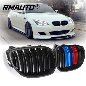 กระจังหน้ารถยนต์สีดำเงา 1 คู่ รุ่น M-Color สำหรับ BMW E60 ปี 2003-2010 ชุดแต่งรถยนต์ - Product Image 1