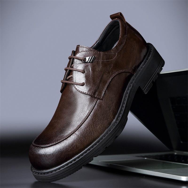 Brown All-Season Style