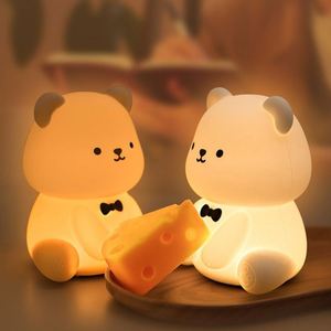 ไฟกลางคืนรูปหมีเท็ดดี้ LED RGB ชาร์จได้ แบตเตอรี่ 1200mAh น่ารัก ปรับความสว่างได้ ควบคุมด้วยการแตะ ตกแต่งบ้าน ของขวัญสุดสร้างสรรค์ ทำจากซิลิโคน - Product Image 1