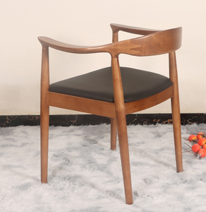 Chaise de salle à manger en bois massif de style médiéval pour restaurant, hôtel, avec siège rembourré, chaise présidentielle <span class=keywords><strong>Kennedy</strong></span> en bois pour la maison - Product Image 4