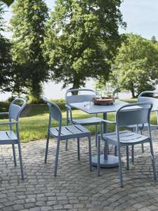 Ensemble de table et chaises de salle à manger carrées modernes en plastique PP, durables et faciles à nettoyer, meubles de restaurant, ensemble de salle à manger pour terrasse de café en plein air - Product Image 4