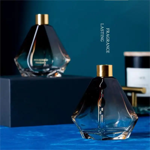 Lüks kristal cam 100ML sazlık difüzör koku aromaterapi şişe vida kapaklı ve sazlık - Product Image 2