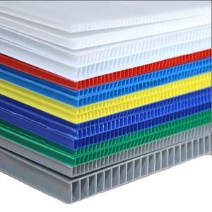 بولي بروبلين مموجة مقاومة للأشعة البنفسجية PP 4x8 4 Corflute corlex PP ألواح جدارية مضلعة فارغة - Product Image 1
