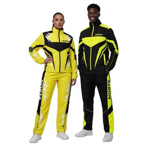 Conjunto Deportivo Personalizado con Logotipo para Hombre, Chaqueta con Cremallera y Pantalones de Color Amarillo, Traje Cortavientos de Nailon, Proveedor Mayorista - Product Image 1