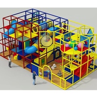 Aire de jeux intérieure personnalisée aux couleurs primaires, château gonflable avec toboggan en spirale et structure multi-niveaux