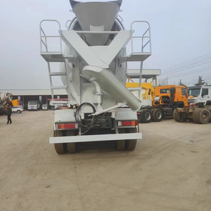 Camion à béton Sinotruck Howo 6x4 10m3 avec tambour - Product Image 1