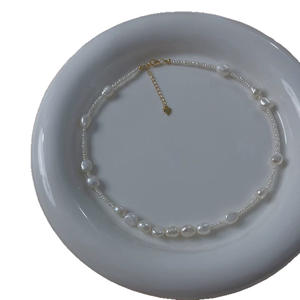 Collar de Perlas Barrocas de Alta Gama Chapado en Plata S925 y Oro de 18K para Mujer, Versátil, Ligero y Lujoso con Forma Natural, Moderno y de Nicho - Product Image 5