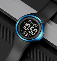 Montres Skmei de marque de luxe, modèle 2560, multifonctionnelles, avec fonction d'alarme sportive, boîtier en plastique ABS, pour hommes, vente en gros