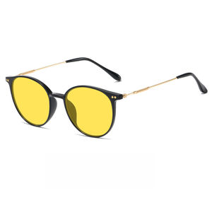 نظارات جديدة لعام <span class=keywords><strong>2025</strong></span> للرؤية الليلية مع عدسات صفراء تحجب الضوء الأزرق للرجال والنساء، نظارات مسطحة خفيفة الوزن للغاية لحماية الهواتف المحمولة - Product Image 3