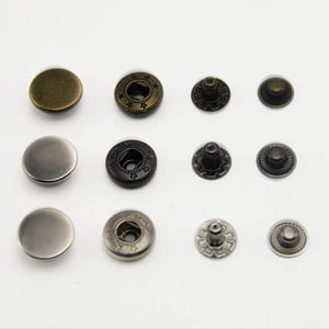 Модные элегантные вечерние аксессуары класса люкс: прямоугольные пуговицы-защелки со стразами и узором - Product Image 1