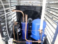 Machine à fabriquer des parfums YETO, agitateur, capacité 200L, acier inoxydable, moteur, fonction de filtration et de congélation, huiles essentielles, produits chimiques