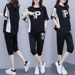 Ensemble de sport décontracté pour femmes, robe d'été, nouvelle <span class=keywords><strong>taille</strong></span> <span class=keywords><strong>grande</strong></span>, ensemble pour femmes, pantalon court à manches courtes, ensemble décontracté deux pièces - Product Image 2