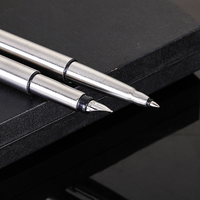 Stylo bille publicitaire en métal multicolore avec clip en forme de flèche, écriture fluide 1,0 mm, idéal pour les cadeaux d'entreprise