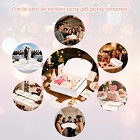 Élégante boîte cadeau pliable en kraft blanc avec dorure à chaud et nœud en ruban beige, idéale pour l'emballage de cadeaux de mariage et d'anniversaire