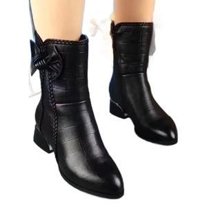 <span class=keywords><strong>Botines</strong></span> <span class=keywords><strong>de</strong></span> tacón grueso con punta y lazo para <span class=keywords><strong>mujer</strong></span>, <span class=keywords><strong>de</strong></span> cuero repujado con detalles tejidos, venta al por mayor - Product Image 5