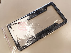 Cadre de <span class=keywords><strong>plaque</strong></span> d'<span class=keywords><strong>immatriculation</strong></span> universel personnalisé en fibre de carbone, commande urgente, réduction sur les achats en gros - Product Image 3