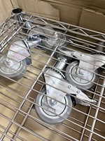 Rak Display Kawat Jaring 5 Lapis Berlapis Bubuk Elektrostatik dengan Roda, Rak Penyimpanan Komersial yang Dapat Disesuaikan