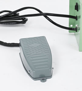 Machine d'enroulement automatique électrique de ruban de dentelle, de fil plat et de bande flexible, pour le regroupement rapide de faisceaux de câbles - Product Image 4