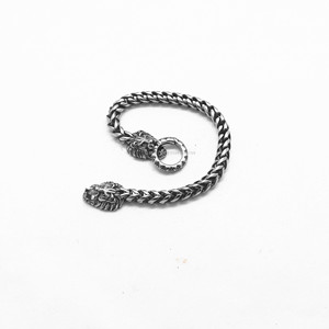 yunnique Fashionable Lion Head <b>Titanium</b> Steel <b>Chain</b> Bracelet Unisex Geometric Design Motorcycle Style Jewelry - Product Image 3