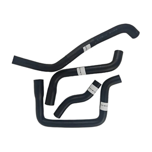 Un juego completo de mangueras de goma EPDM 1303003-AT01 para la salida y las tuberías de agua superiores del radiador Changan Ruixing M80 - Product Image 6