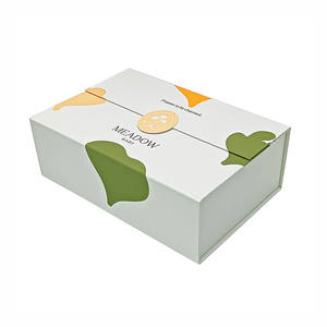 Recyclable Custom Luxury Cardboard Folding Gift <b>Box</b> with Embossing Matt Lamination Sponge Lining Magnetic Closure - Product Image 5
