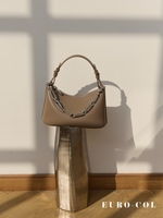 Bolso de hombro de cuero con cadena gruesa, bolsos de diseñador al por mayor, bolso hobo de media luna para llevar bajo el brazo, abastecimiento para boutiques de marca privada