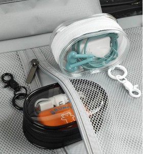 Estuche Transparente para Auriculares con Diseño de Gancho para Almacenamiento y Organización de Cables, Accesorio de Viaje de Plástico Resistente - Product Image 5