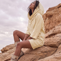 Robe moulante à capuche pour femme, 95% coton, 5% élasthanne, style Y2K, streetwear, col empilé, manches 3/4, mini-robe
