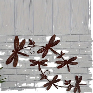 Moderna Silueta de Libélula Americana de Metal para Colgar, Arte Mural Móvil para Exteriores, Ideal para Cumpleaños y Pascua - Product Image 1