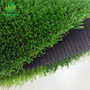 Gazon synthétique vert de qualité supérieure à haute densité pour le football, durabilité de plus de <span class=keywords><strong>10</strong></span> ans, 50 mm, imperméable, ignifuge, rouleau de gazon d'extérieur - Product Image 2