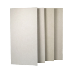 Azulejos de Porcelana Modernos Sólidos de 600x1200 mm, Color Blanco Calacatta Gris Claro, Garantía de 5 Años, Mate, Antideslizantes, para Paredes Exteriores de Villas - Product Image 1