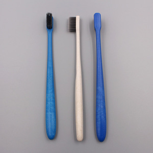 Brosse à dents pour adultes avec poignée antidérapante, brosse à dents manuelle pour usage domestique MC-7241 - Product Image 4