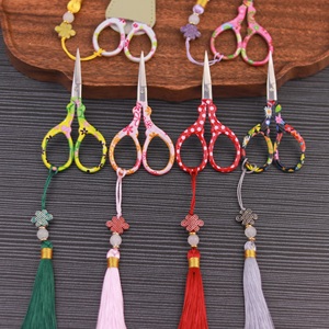 Tijeras <span class=keywords><strong>de</strong></span> Bordado con Borla y Funda, Tijeras <span class=keywords><strong>de</strong></span> Costura Pequeñas, Super Snips, Accesorio <span class=keywords><strong>de</strong></span> Costura para <span class=keywords><strong>Punto</strong></span> <span class=keywords><strong>de</strong></span> <span class=keywords><strong>Cruz</strong></span>, Bordado - Product Image 3