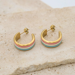 Cuff Earrings Gold Colorful Stripe Geometric Design Fashion Jewelry for Women - Product Image 4