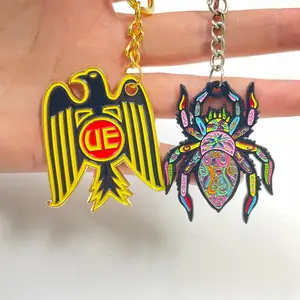 Produttore personalizzato ferro lega di zinco Logo personalizzato morbido smalto duro portachiavi portachiavi in metallo