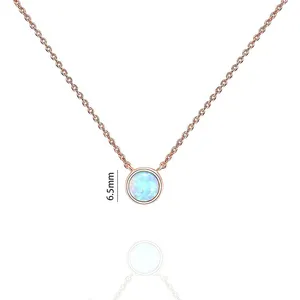 Collana con ciondolo in pietra opale australiana sintetica bianca delicata collana con opale creato in acciaio inossidabile placcato oro 18 carati per le donne