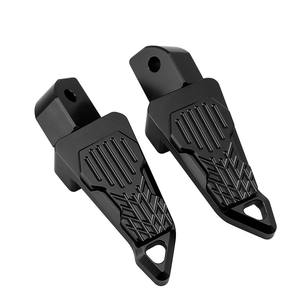 All'ingrosso nuovo poggiapiedi in lega di alluminio modificato per accessori <span class=keywords><strong>moto</strong></span> YAMAHA XMAX300 NMAX155 - Product Image 2