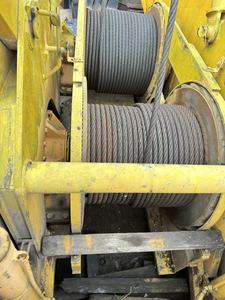 Matériel de construction d'occasion : Grue sur chenilles Kobelco 7090 de 90 à 100 tonnes avec flèche télescopique à treillis et jibs de déplacement à vendre - Product Image 5