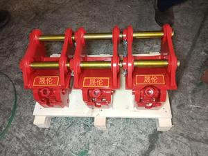 Mechanical Type Quick Hitch for <b>Construction</b> <b>Machinery</b> Attachments Efficient Use in <b>Engineering</b> Projects RZS - Product Image 4