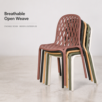 Chaise de salle à manger en plastique PP monobloc moderne, creuse et empilable, pour patio et jardin, vente en gros directe usine, produit phare