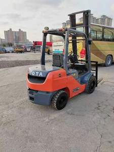 Montacargas Usado de Segunda Mano 30 3T, 4x4, Mástil de Dos Etapas, para Uso Agrícola, Motor Diésel con Bomba Eléctrica, en Estado Nuevo - Product Image 5