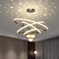 Lampu Gantung LED Modern Emas, Lampu Candelabra Cincin LED Proyektor Langit Berbintang untuk Kamar Tidur Ruang Tamu