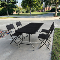 Table à manger pliante en plastique HDPE de 6 pieds au design moderne, légère, empilable, imperméable, pour l'extérieur, le parc, l'école, l'hôtel, l'entrepôt, l'entrée