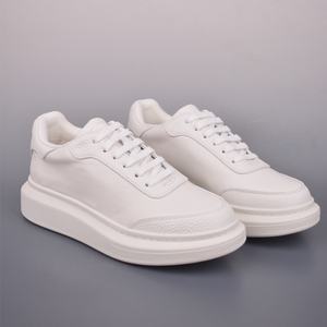 Chaussures de marque célèbre de haute qualité pour hommes, fabriquées en cuir véritable, maille résistante à l'eau, antidérapantes, légères, classiques - Product Image 2