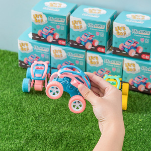 Allons-y! Voiture tout-terrain à inertie pour enfants de 2 à 4 ans, modèle de voiture jouet en plastique à friction, voiture de cascades - Product Image 3