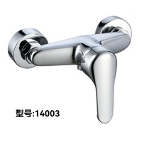 Keran Pencampur Air Panas/Dingin Stainless Steel dengan Inti Katup Keramik Desain Modern Eropa Dipasang di Dinding untuk Penggunaan Hotel