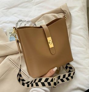 Borse a tracolla da donna all'ingrosso personalizzate in pelle sintetica alla moda con motivo in pietra in Nylon per lo Shopping <span class=keywords><strong>Online</strong></span> nuove <span class=keywords><strong>tendenze</strong></span> da donna - Product Image 2