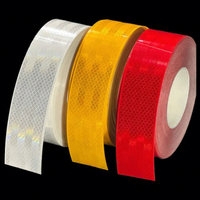 Cintas Adhesivas de Seguridad Retroreflectantes Personalizadas de 5.08CM con Borde Sellado, Color Amarillo, Certificación E8 104R, para Camiones