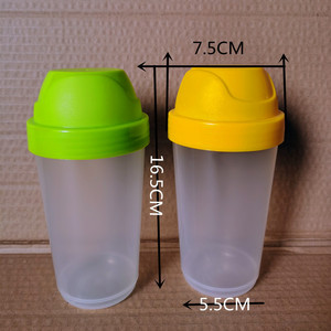 300ml 500ml réutilisable poudre shaker bouteille tasse avec couvercles maison école <span class=keywords><strong>non</strong></span> <span class=keywords><strong>jetable</strong></span> PP sport eau boissons jus bouteille 16oz - Product Image 1